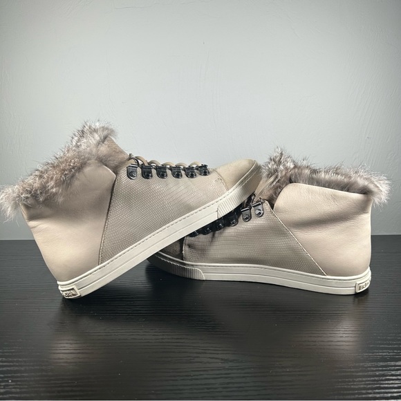 BCBG Women's Cream Leather Rabbit Fur High Tops size 7 - Picture 5 of 7